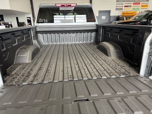 New 2026 GMC Sierra 2500 AT4 w/ AT4 Premium Plus Package image 8