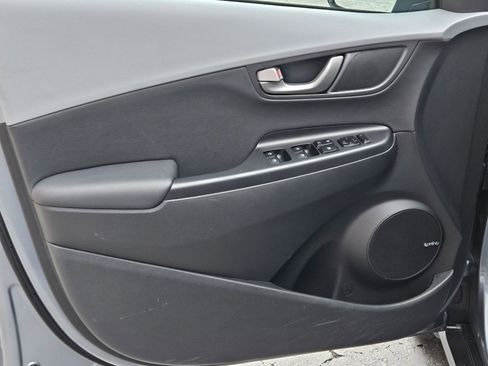 Used 2021 Hyundai Kona Ultimate w/ Cargo Package image 18