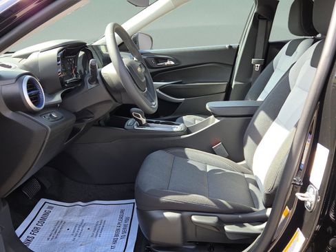 New 2026 Chevrolet Trax LS w/ LS Convenience Package image 11