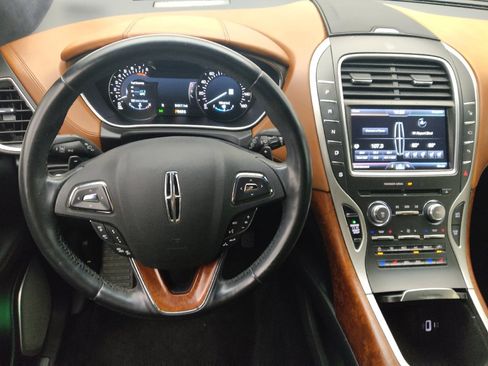 Used 2016 Lincoln MKX Black Label w/ Technology Package FWD image 22