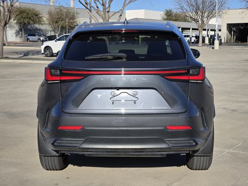 Used 2024 Lexus NX 250 FWD w/ Towing Package (2000 Lbs) image 4