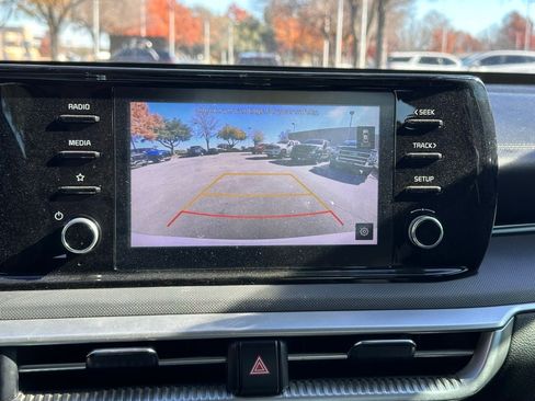 Used 2022 Kia K5 LXS image 30