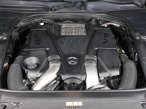 Used 2016 Mercedes-Benz S 550 4MATIC Sedan w/ Premium Package image 5