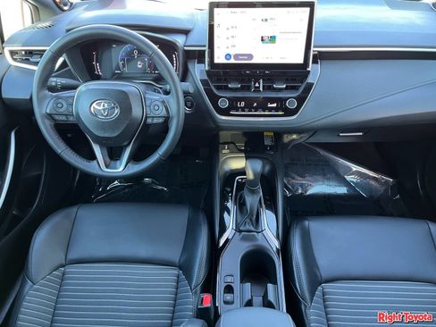 Certified 2025 Toyota Corolla XSE FWD image 15
