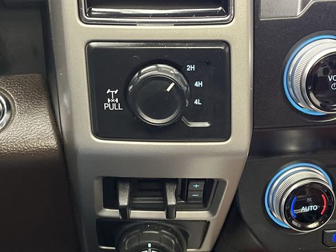 Used 2020 Ford F250 King Ranch w/ King Ranch Ultimate Package image 18