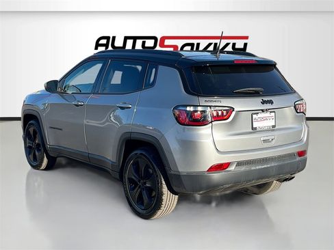 Used 2020 Jeep Compass Latitude image 5