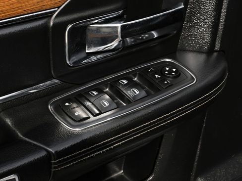 Used 2016 RAM 3500 Laramie image 42