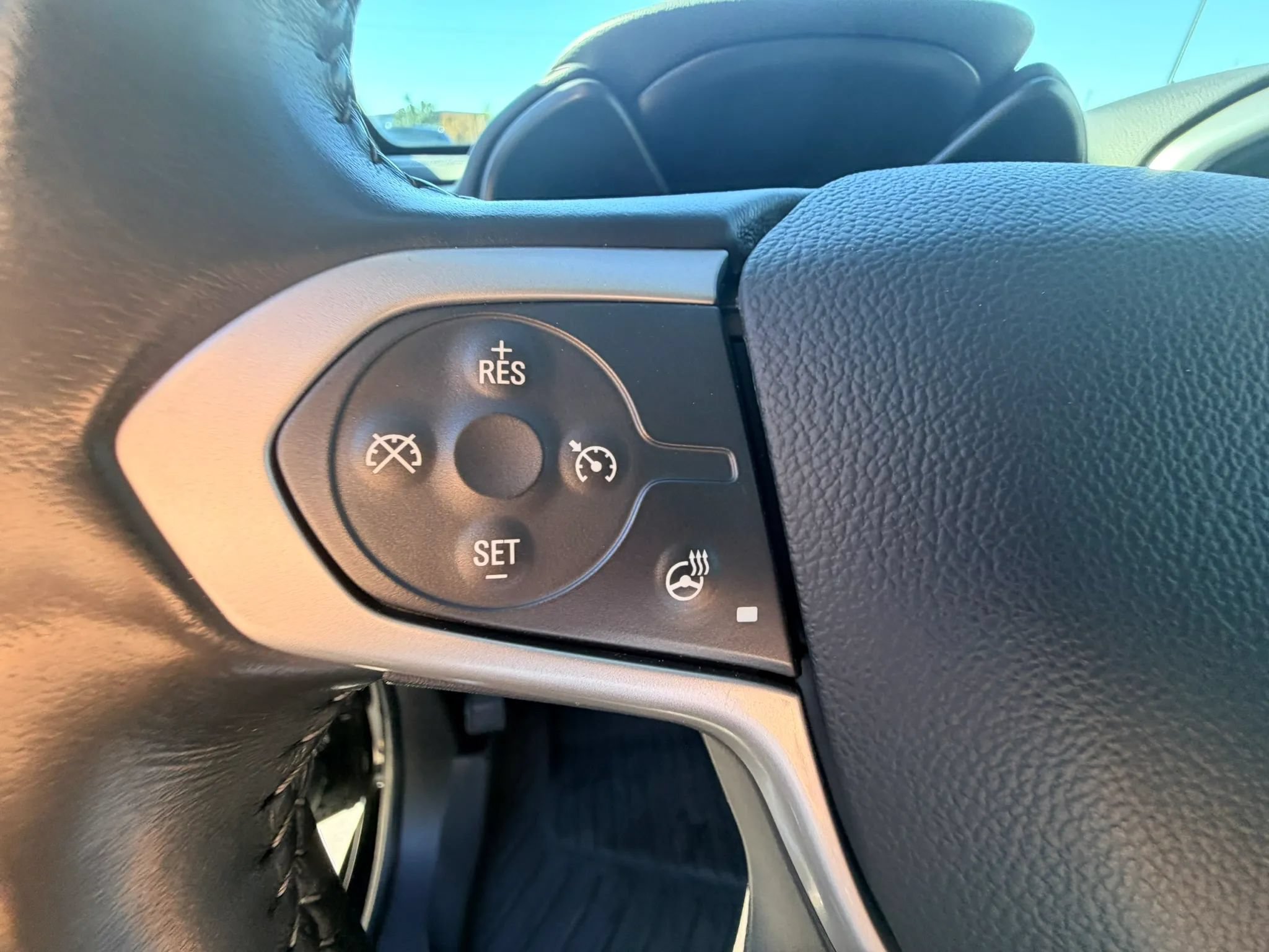 Used 2021 Chevrolet Colorado ZR2 AWD/4WD image 12