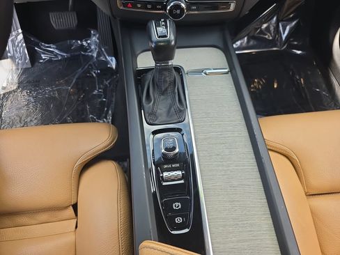 Used 2020 Volvo XC60 T5 Inscription FWD image 28
