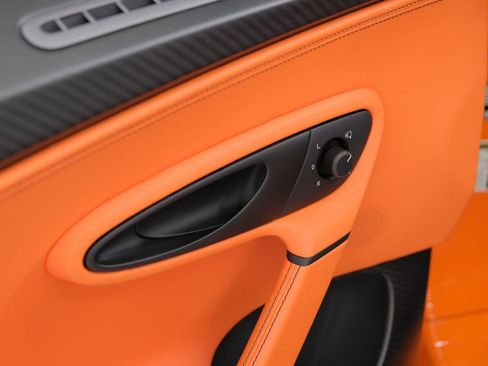 Used 2023 Bugatti Chiron Pur Sport image 59