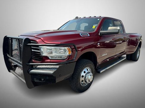 Used 2019 RAM 3500 Lone Star image 2