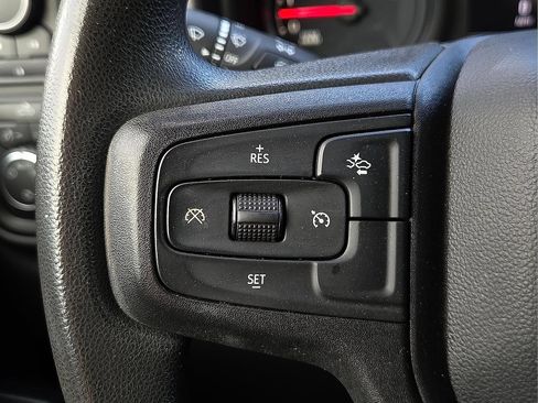 Used 2024 Chevrolet Silverado 2500 Custom w/ Custom Convenience Package AWD/4WD image 18