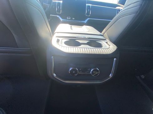 New 2026 Ford Expedition Max Platinum w/ Stealth Appearance Package image 22