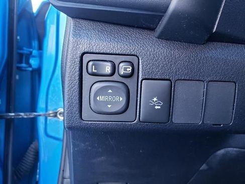 Used 2017 Toyota Corolla iM image 15