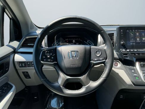 Used 2023 Honda Odyssey EX-L image 13