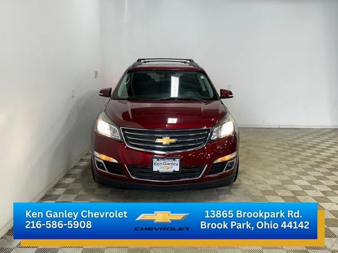Used 2016 Chevrolet Traverse LT w/ Style and Technology Package AWD/4WD image 2