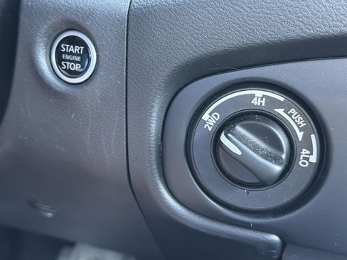 Used 2023 Nissan Frontier SV w/ Midnight Edition Package AWD/4WD image 28