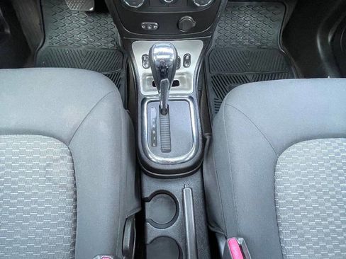 Used 2008 Chevrolet HHR LT w/ LT Preferred Equipment Group image 28