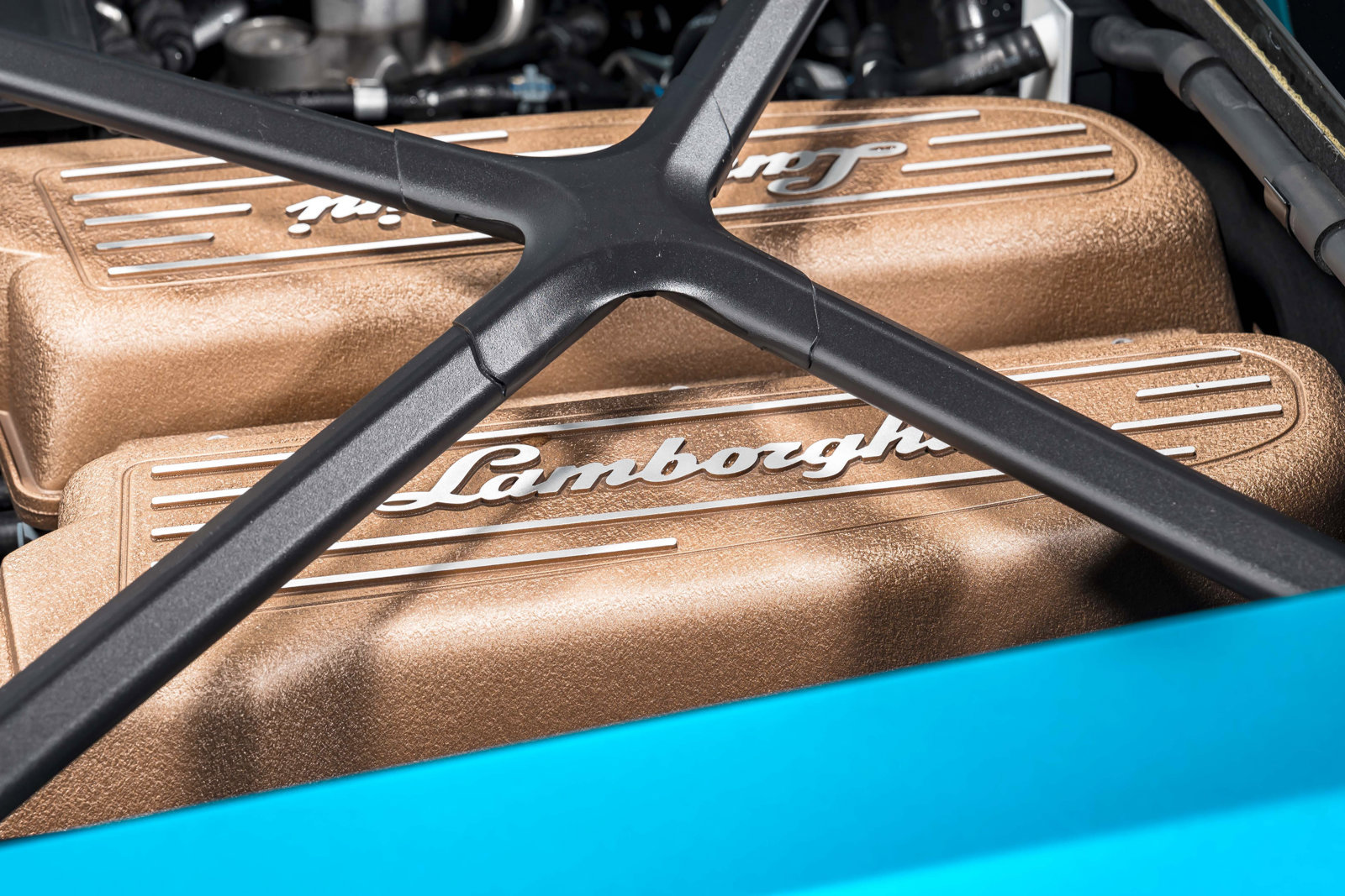 Used 2022 Lamborghini Huracan STO RWD image 58
