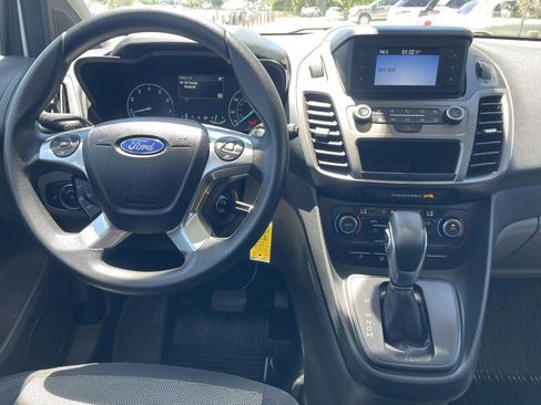 Used 2020 Ford Transit Connect XL FWD image 19