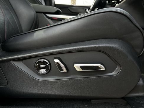 Used 2022 Acura MDX Type S AWD/4WD image 31