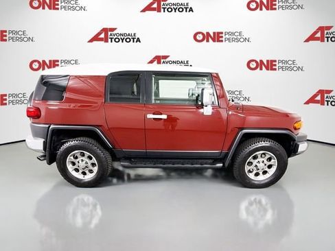Used 2011 Toyota FJ Cruiser 4WD w/ Upgrade Pkg image 8