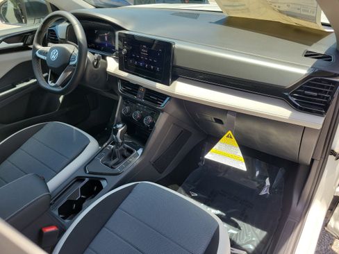 New 2026 Volkswagen Taos S FWD image 11