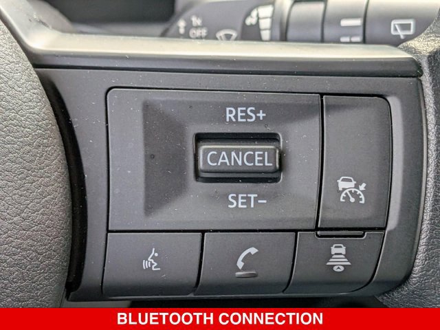 Certified 2025 Nissan Kicks SV AWD/4WD image 21
