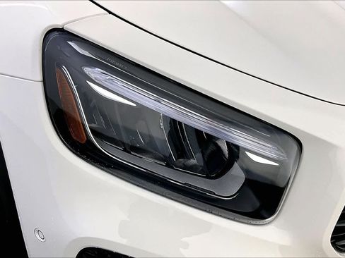 New 2026 Mercedes-Benz GLB 250 4MATIC image 16