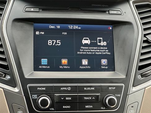 Used 2017 Hyundai Santa Fe Sport image 14