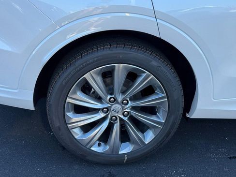 New 2026 Buick Envista Avenir FWD image 5