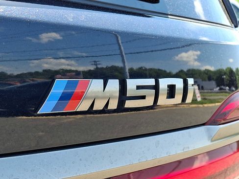 Used 2022 BMW X7 M50i AWD/4WD image 43