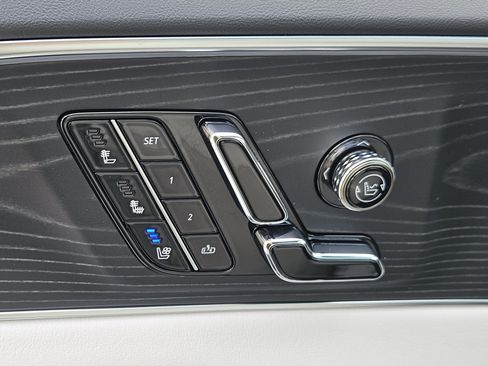 New 2025 Cadillac Lyriq Sport w/ LPO, Floor Liner Package RWD image 20