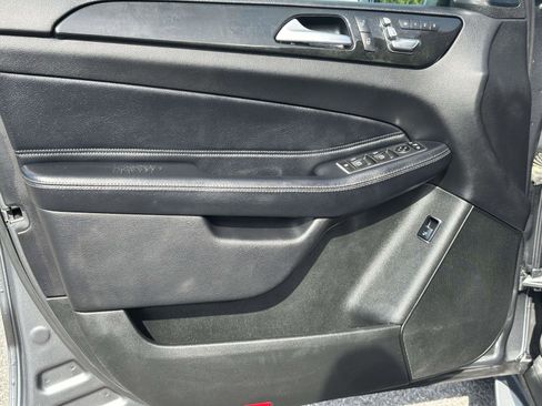 Used 2018 Mercedes-Benz GLE 350 4MATIC image 17