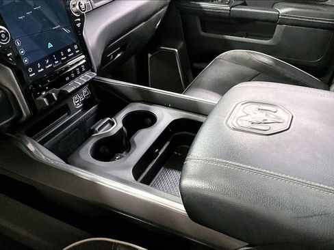 Used 2022 RAM 2500 Laramie AWD/4WD image 19
