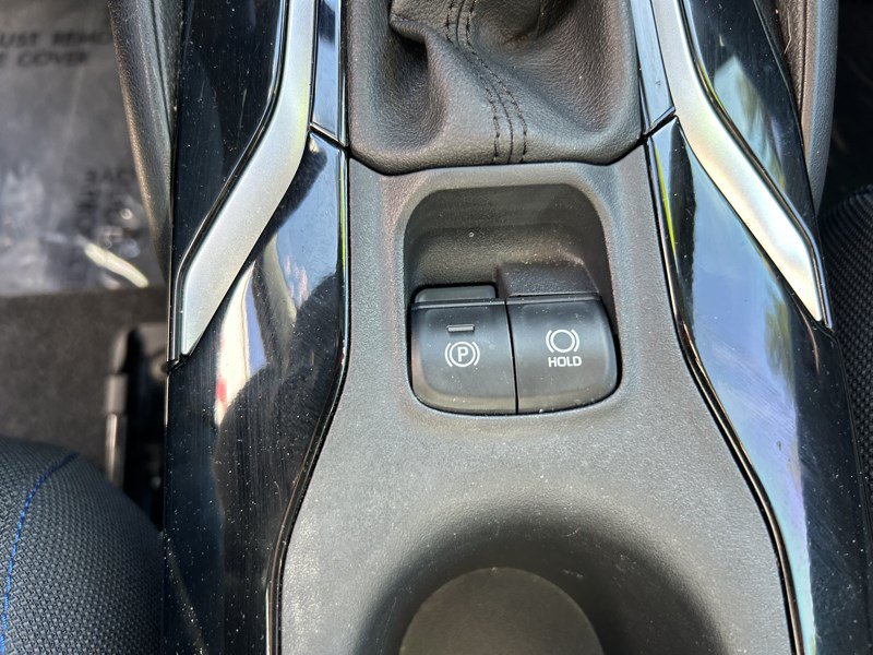 Used 2021 Toyota Corolla SE FWD image 15