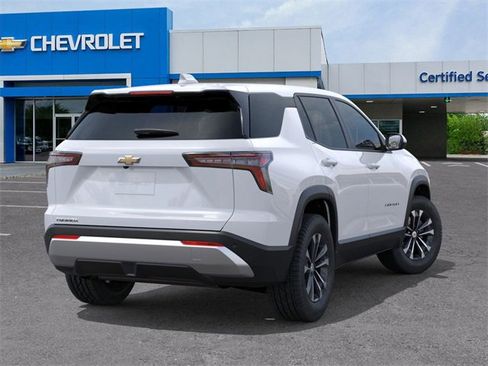 New 2026 Chevrolet Equinox LT w/ Convenience Package II image 4