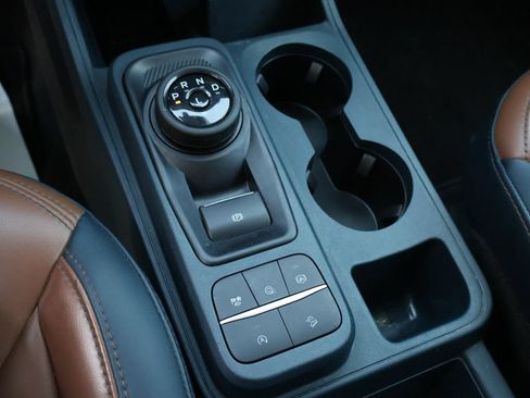 Used 2023 Ford Maverick Lariat w/ Lariat Luxury Package AWD/4WD image 30