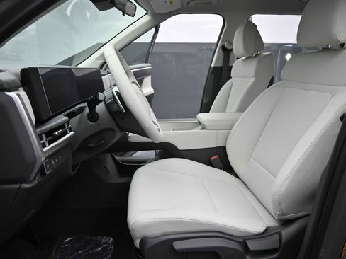 New 2026 Hyundai Santa Fe SE image 15