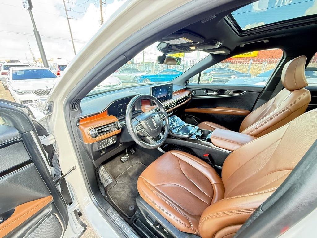 Used 2022 Lincoln Nautilus Reserve w/ Equipment Group 201A AWD/4WD image 14