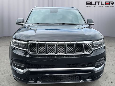 Used 2022 Jeep Grand Wagoneer Series III w/ Rear Seat Video Group 1 image 7