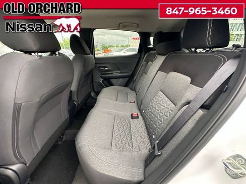 Used 2025 Nissan Kicks SV FWD image 12