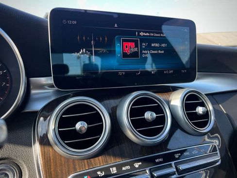 Used 2021 Mercedes-Benz C 300 4MATIC Sedan w/ Premium Package image 41