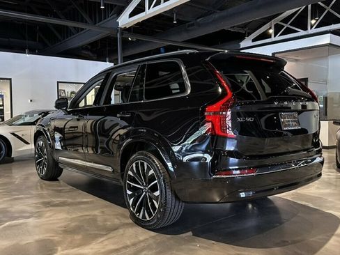 Used 2026 Volvo XC90 B6 Ultra AWD/4WD image 3