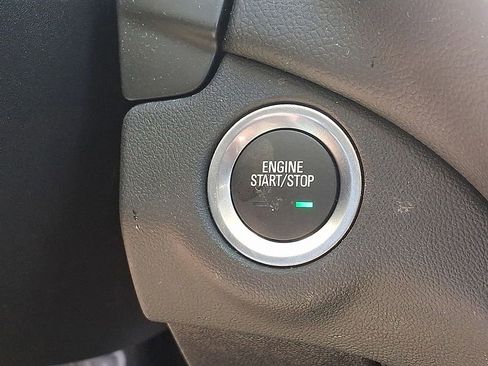 Used 2024 Chevrolet Equinox LT AWD/4WD image 21