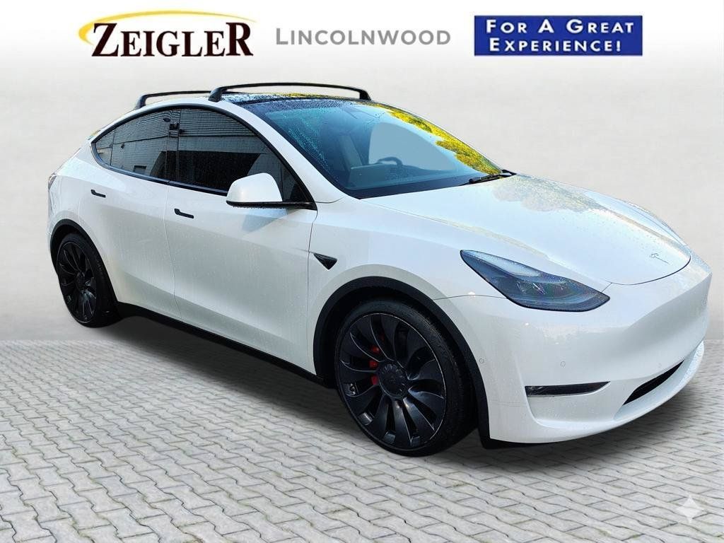 Used 2022 Tesla Model Y Performance AWD/4WD image 3