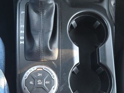 Used 2025 Ford Bronco Big Bend image 25