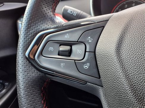 Used 2022 Chevrolet TrailBlazer RS w/ Technology Package image 20