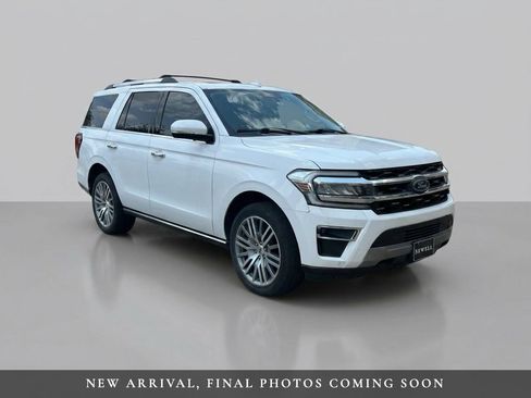 Used 2022 Ford Expedition Limited AWD/4WD image 1