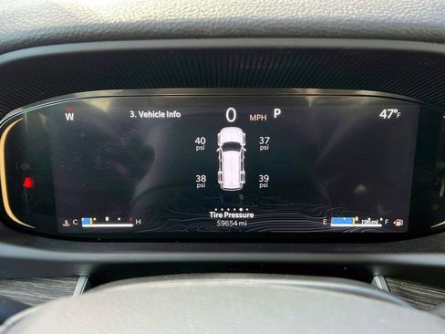 Certified 2024 Jeep Wagoneer Series II image 26